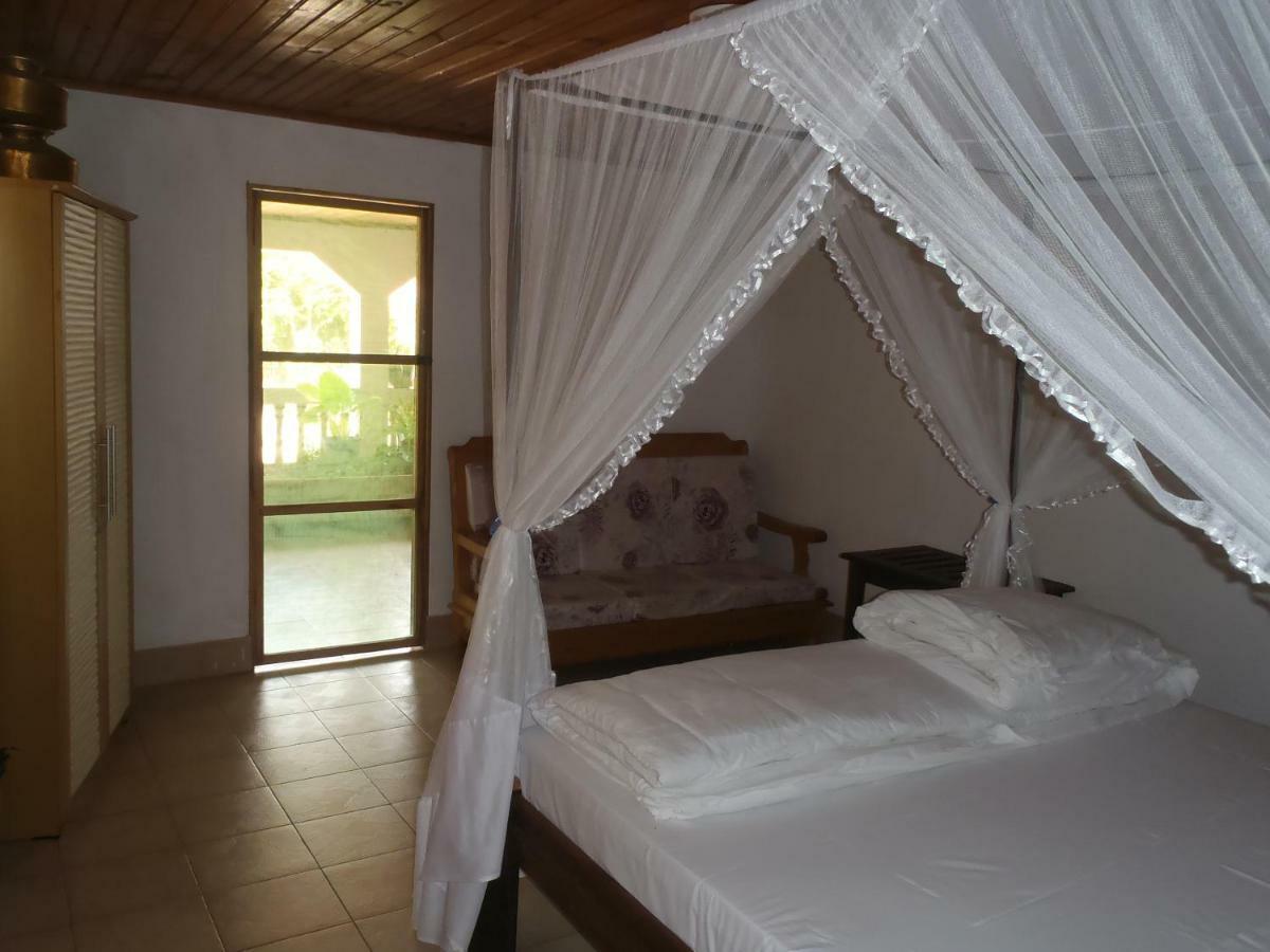 Hotel Chez Laurette Morombe Exteriér fotografie